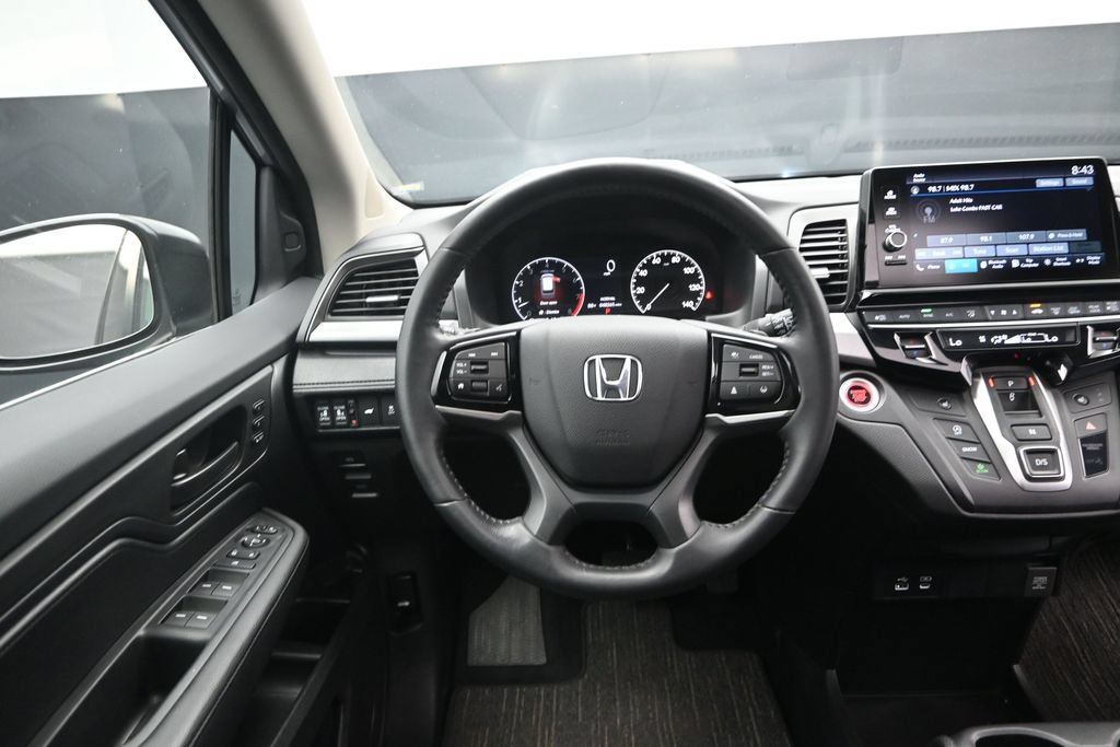Used 2025 Honda Odyssey EX-L image 30