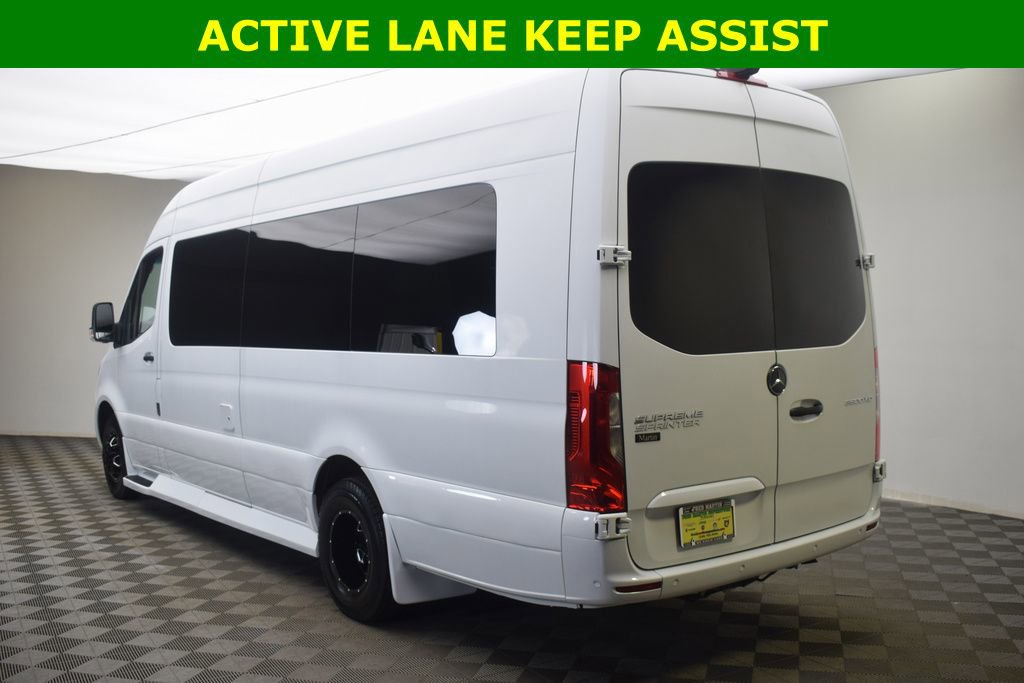 Used 2020 Mercedes-Benz Sprinter 3500 image 4