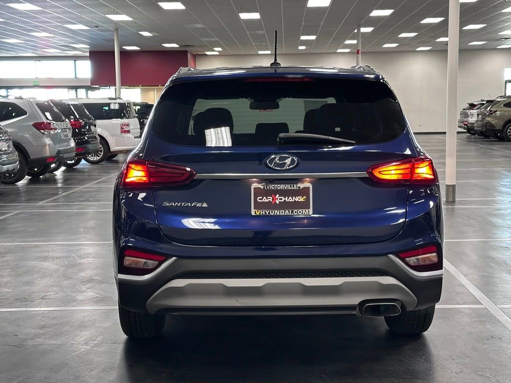 Used 2020 Hyundai Santa Fe SE image 6