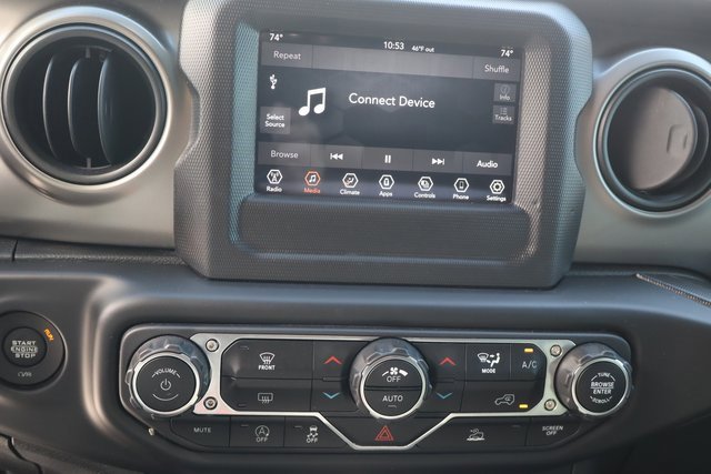 Used 2021 Jeep Wrangler Unlimited Sport image 33