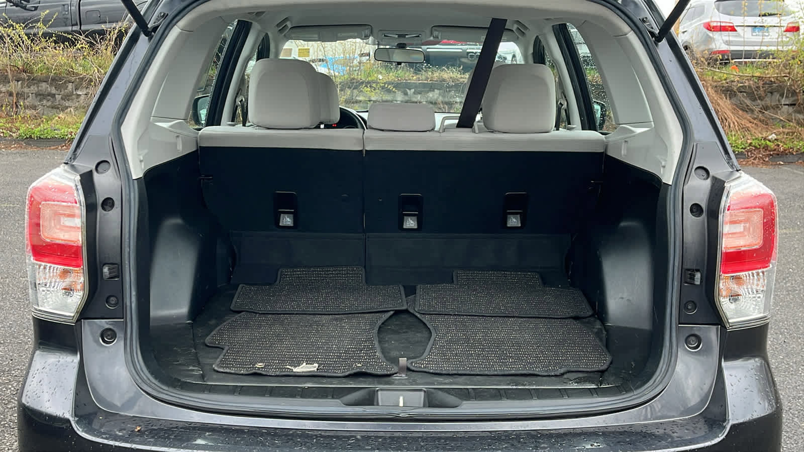 Used 2018 Subaru Forester 2.5i w/ Alloy Wheel Package AWD/4WD image 30