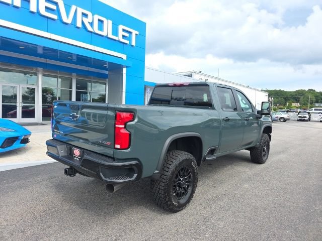 New 2026 Chevrolet Silverado 2500 ZR2 AWD/4WD image 7