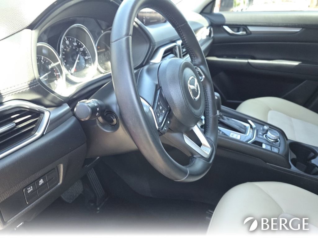 Used 2019 MAZDA CX-5 Touring FWD image 17