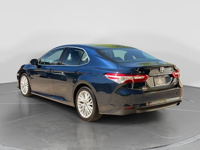 Used 2018 Toyota Camry XLE FWD image 6