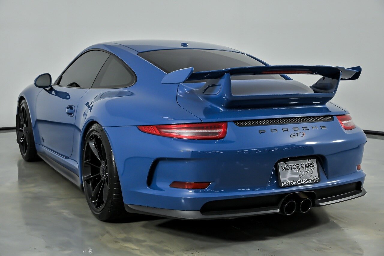 Used 2015 Porsche 911 GT3 RWD image 10