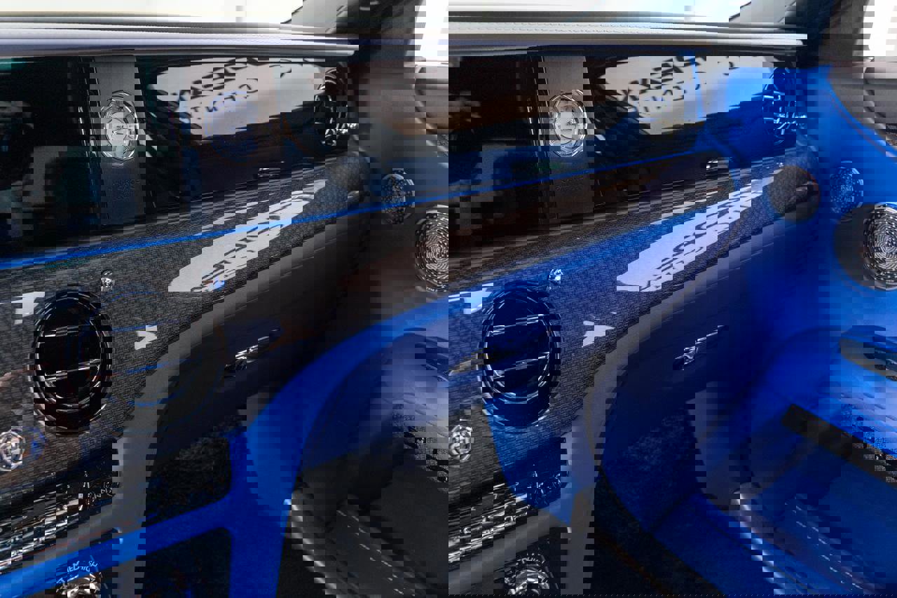 Used 2022 Rolls-Royce Ghost Black Badge image 8