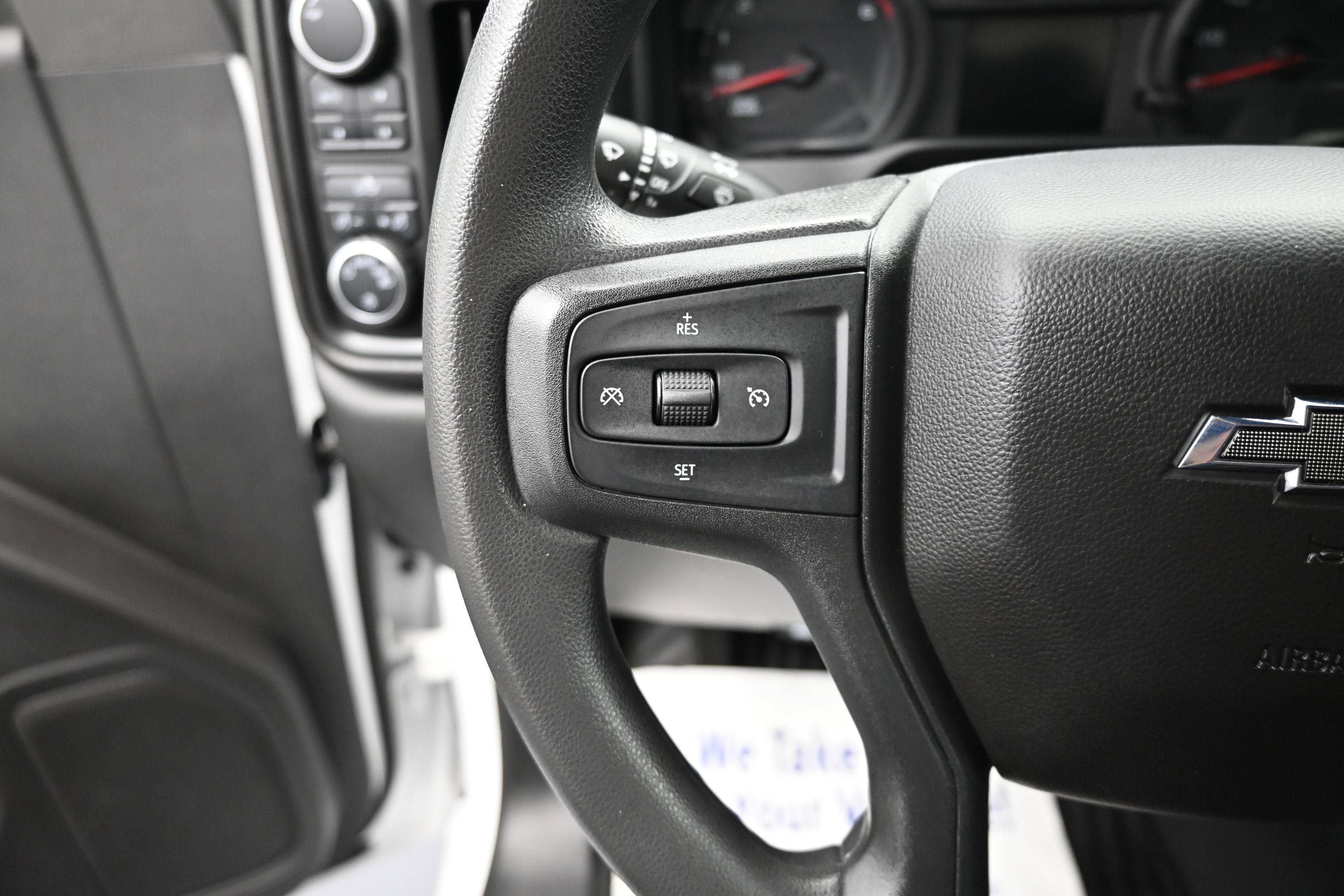 Used 2022 Chevrolet Silverado 1500 Custom Trail Boss w/ LPO, Dark Essentials Package AWD/4WD image 12