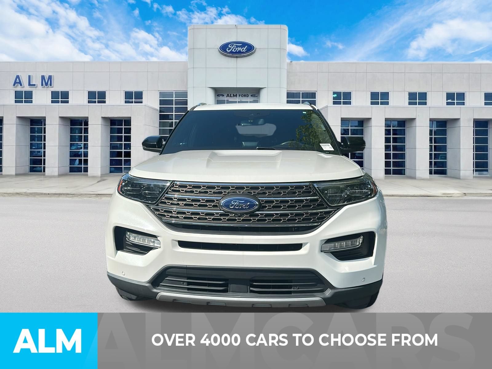 Used 2022 Ford Explorer King Ranch RWD image 2