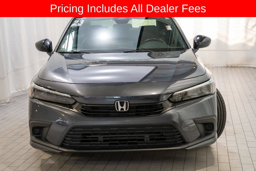 Used 2023 Honda Civic Sport image 2