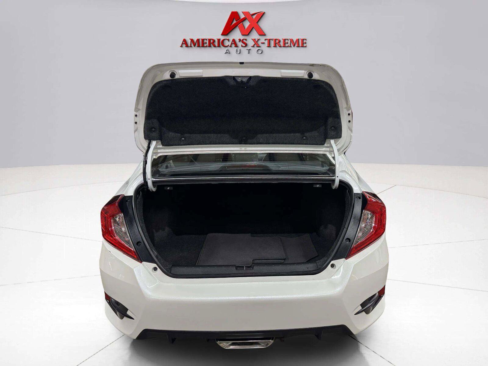 Used 2020 Honda Civic Sport image 35
