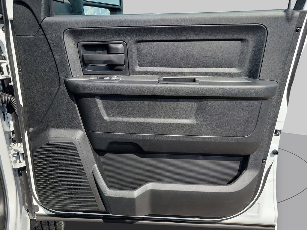 New 2026 RAM 5500 Tradesman AWD/4WD image 37