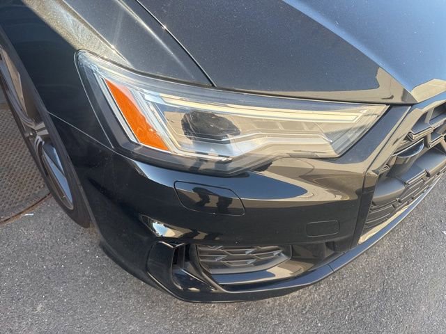 Used 2025 Audi A6 Premium Plus image 2