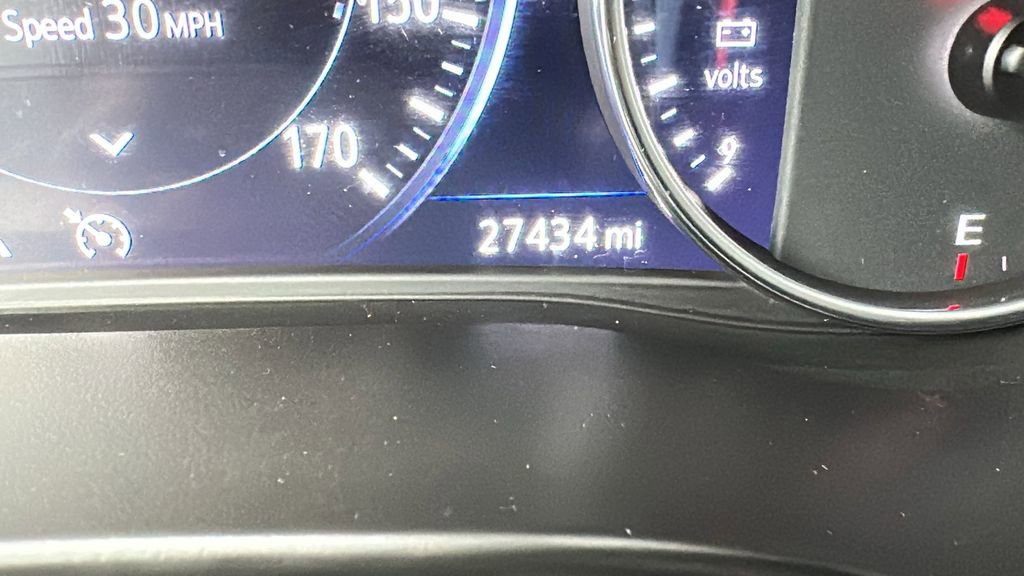 Used 2022 Buick Enclave Avenir w/ Avenir Technology Package image 16