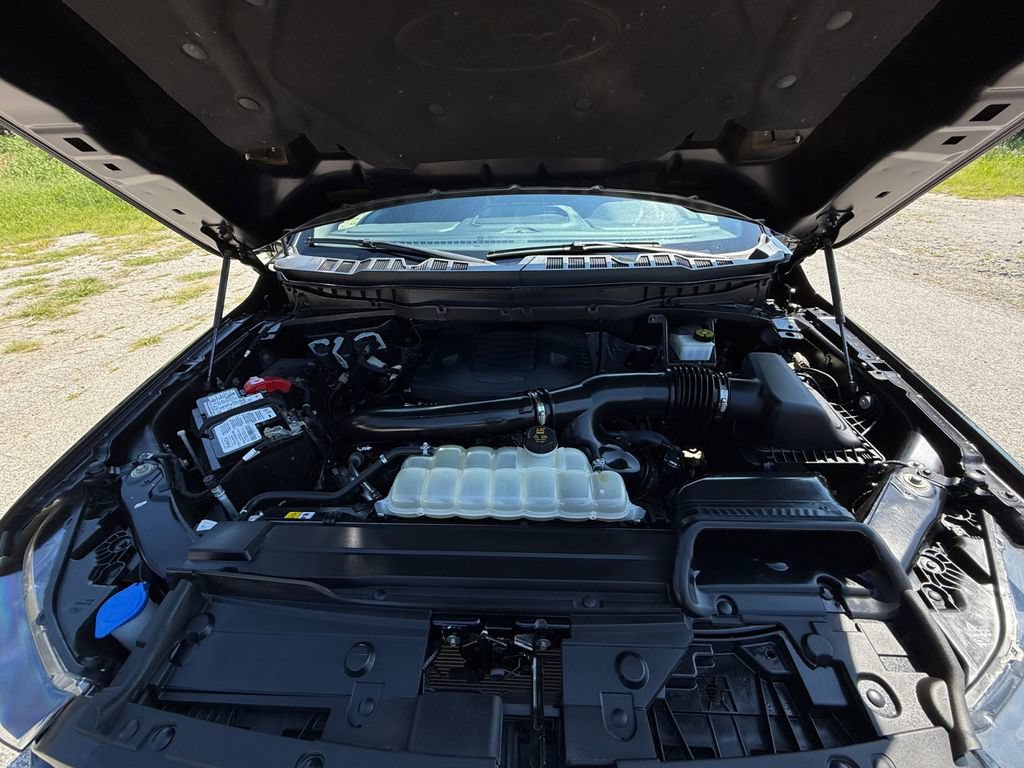 Used 2023 Ford F150 Lariat w/ Equipment Group 502A High AWD/4WD image 28