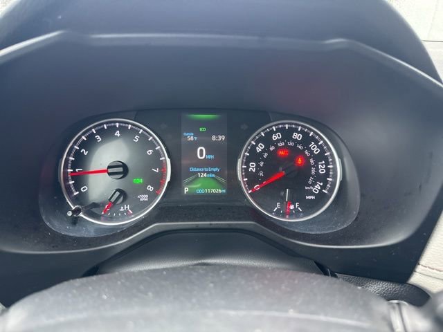 Used 2020 Toyota RAV4 XLE Premium image 5