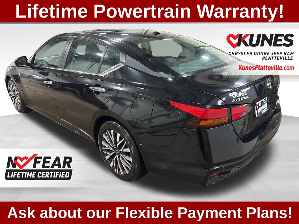 Used 2023 Nissan Altima 2.5 SV image 8