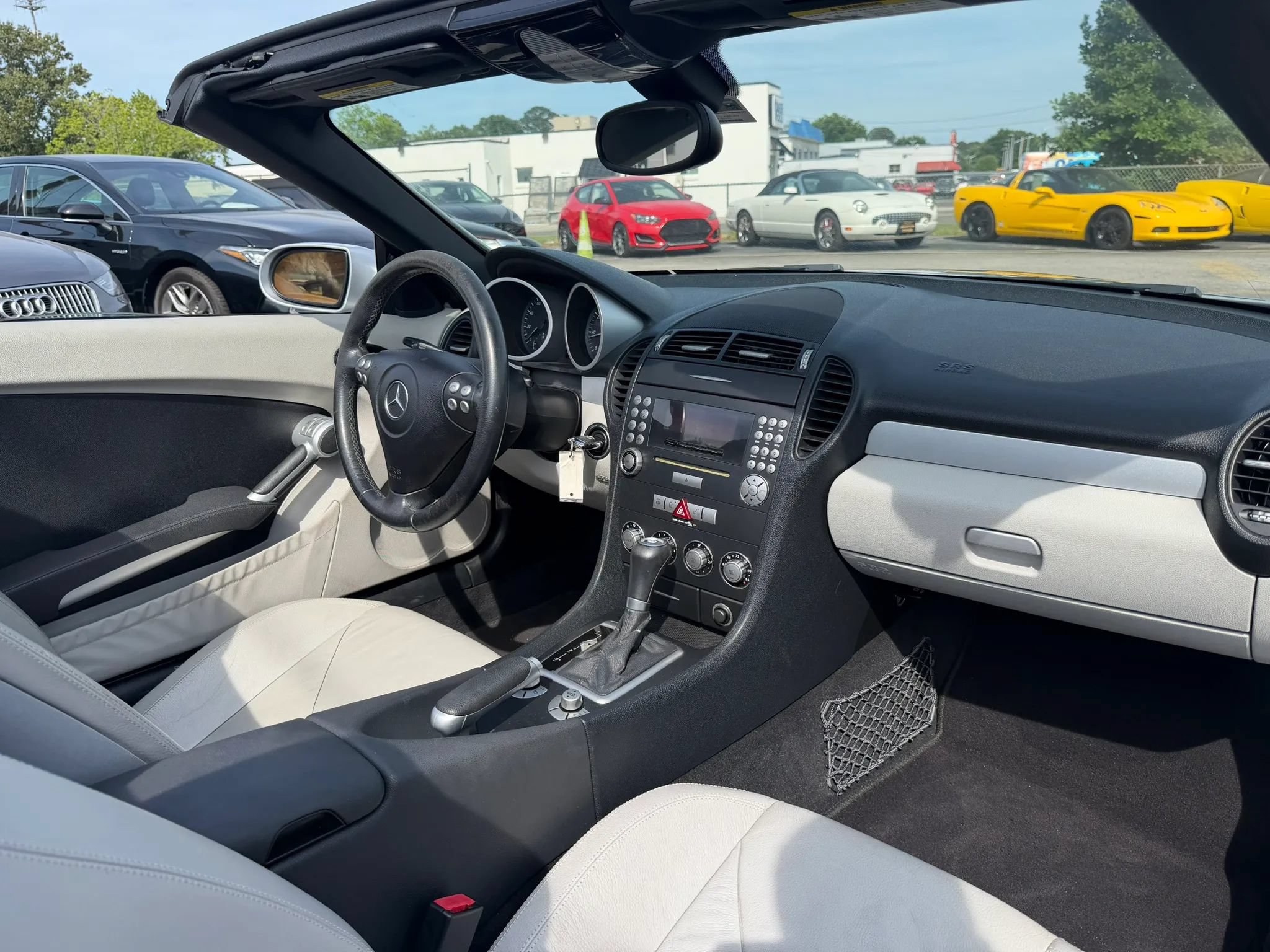 Used 2007 Mercedes-Benz SLK 350 image 21