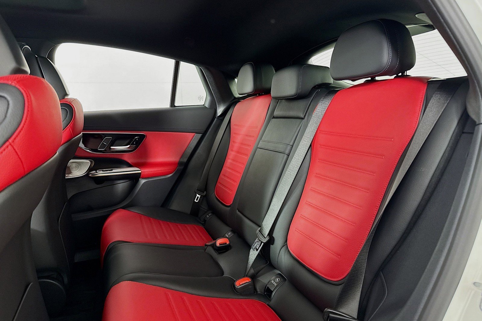 New 2026 Mercedes-Benz GLC 43 AMG 4MATIC Coupe image 7