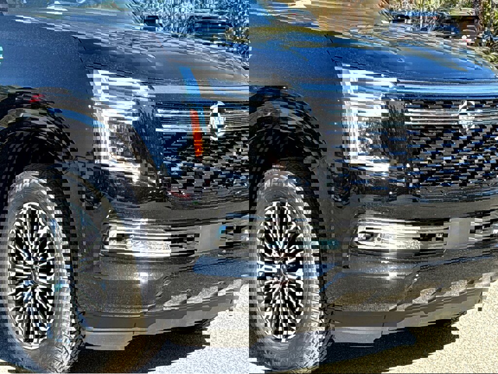 New 2026 Nissan Armada SL image 31