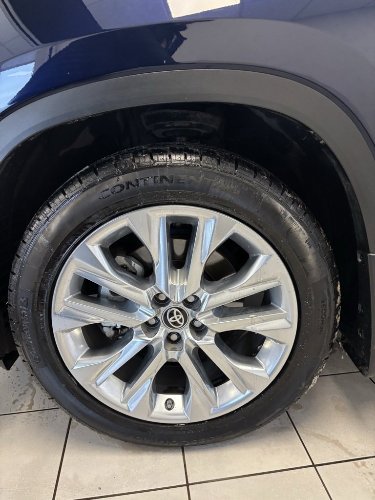 Certified 2020 Toyota Highlander Limited image 33