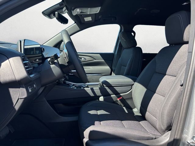 New 2026 Chevrolet Traverse LT w/ Midnight/Sport Edition FWD image 9