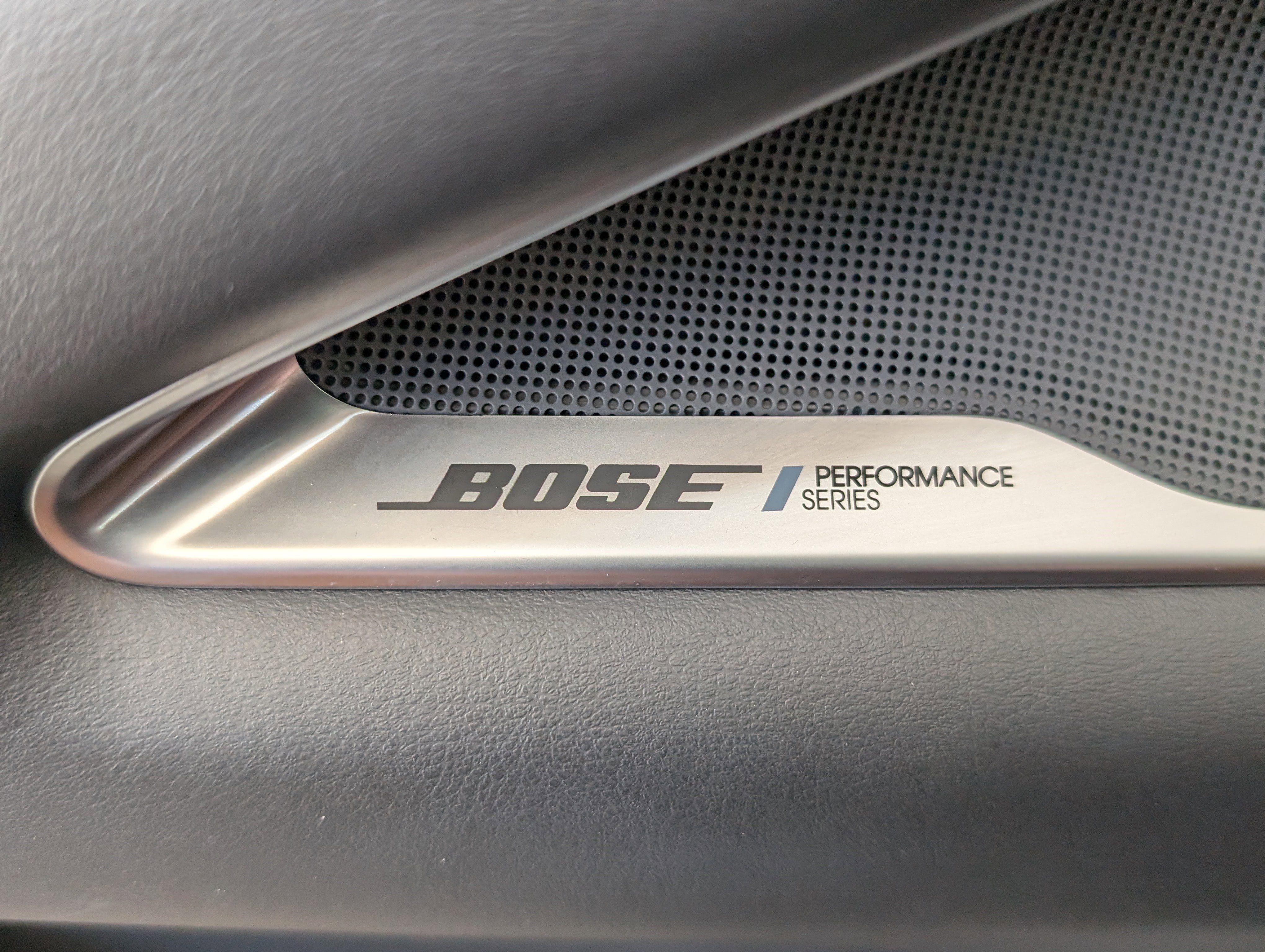 Used 2025 INFINITI QX60 Luxe FWD image 39