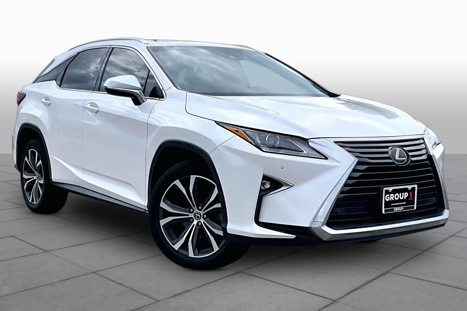 Used 2018 Lexus RX 350 FWD w/ Premium Package image 3