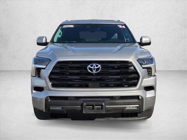 Used 2024 Toyota Sequoia SR5 w/ SR5 Premium Package AWD/4WD image 2