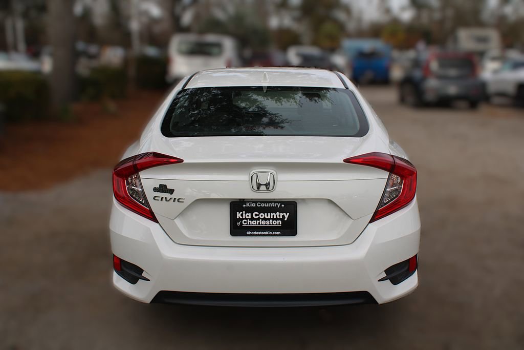 Used 2018 Honda Civic EX image 8