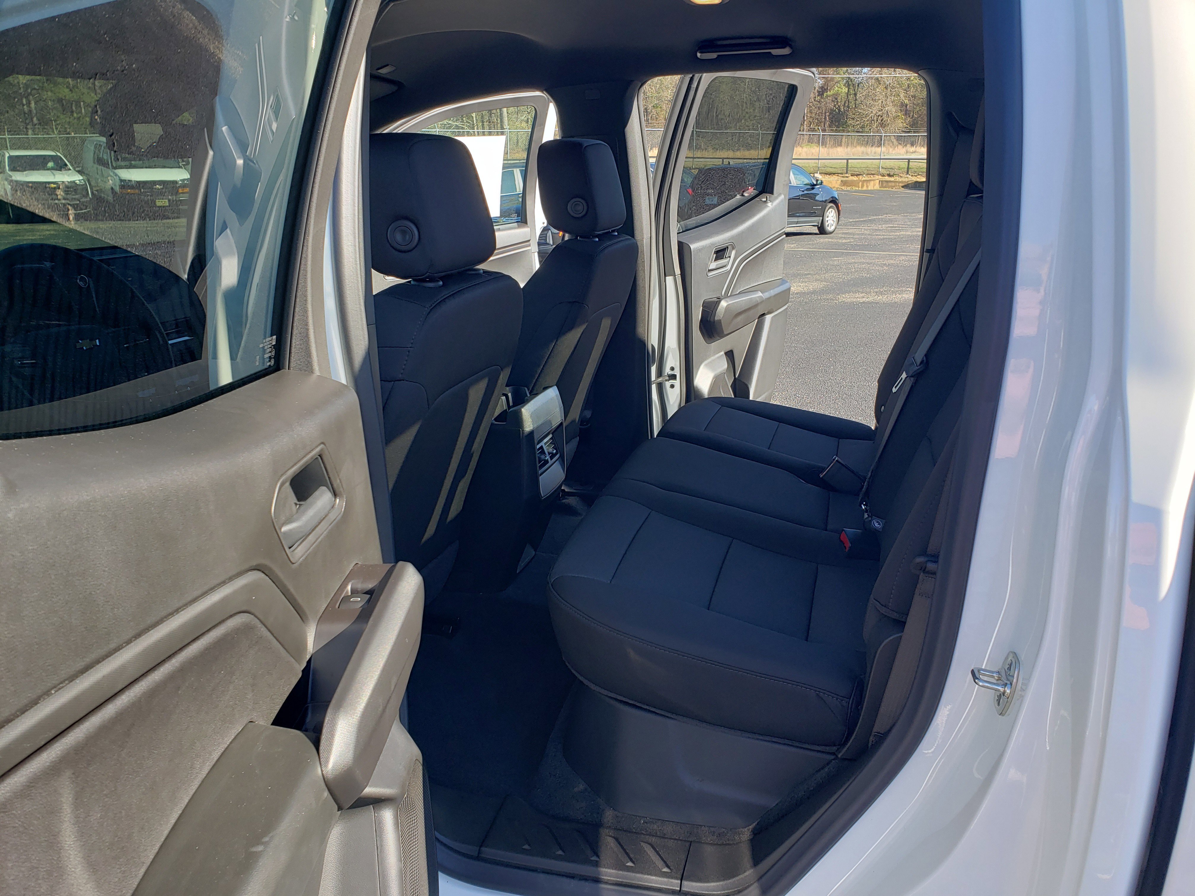 New 2026 Chevrolet Colorado W/T image 28