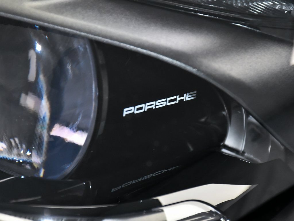 Used 2023 Porsche Cayenne Turbo S AWD/4WD image 84
