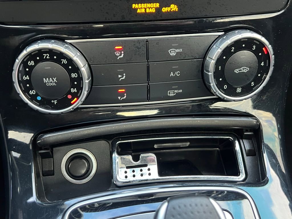 Used 2018 Mercedes-Benz SLC 300 image 29