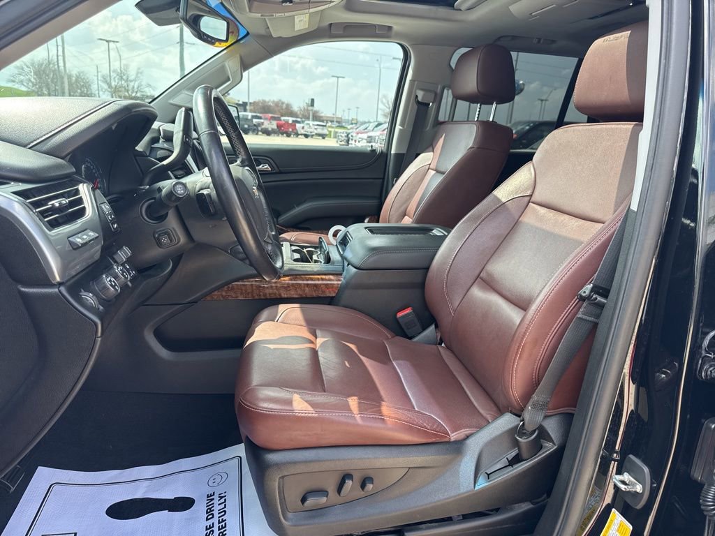 Used 2019 Chevrolet Tahoe Premier w/ Premier Plus Edition AWD/4WD image 4