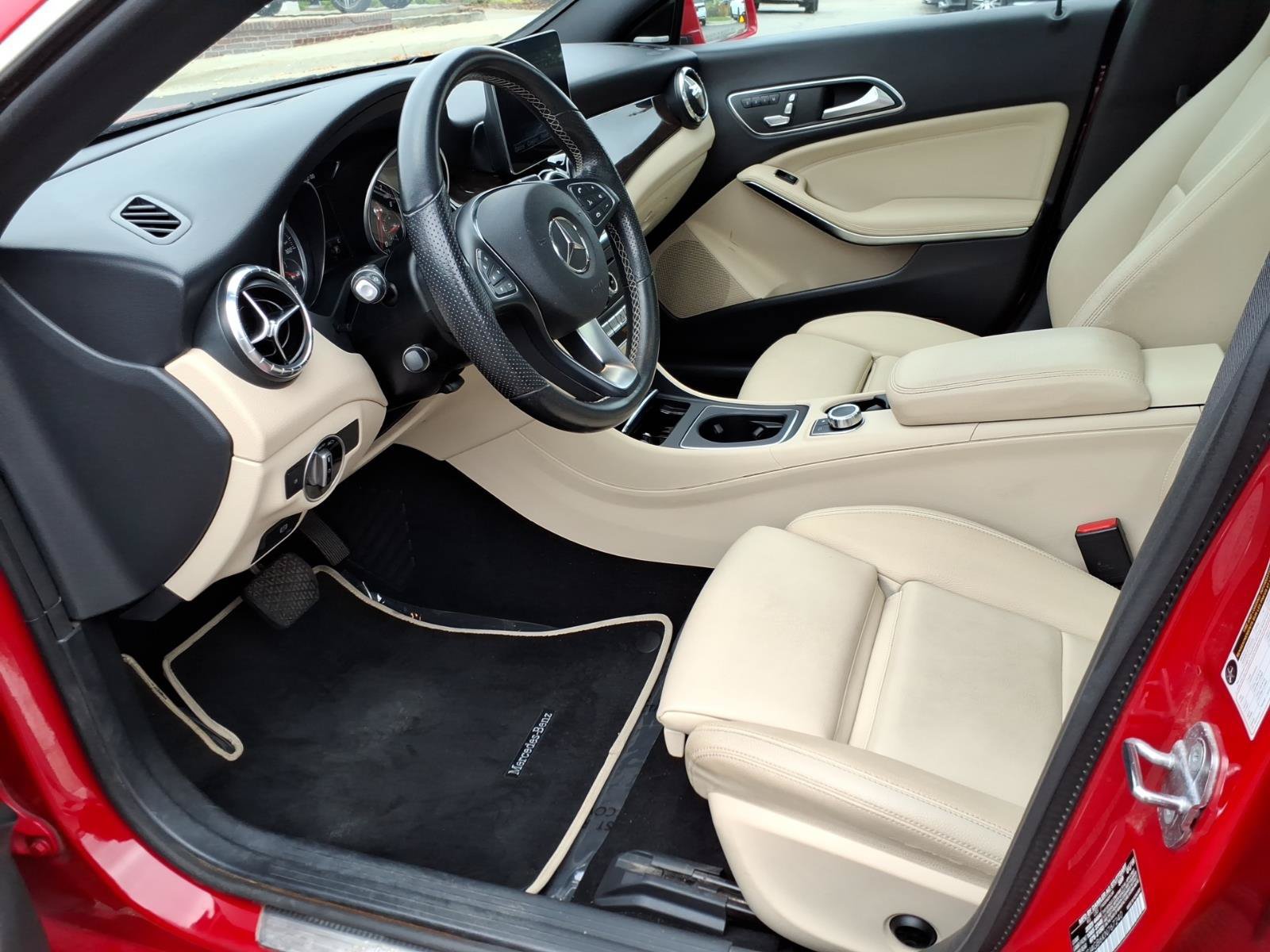 Used 2019 Mercedes-Benz CLA 250 4MATIC image 11
