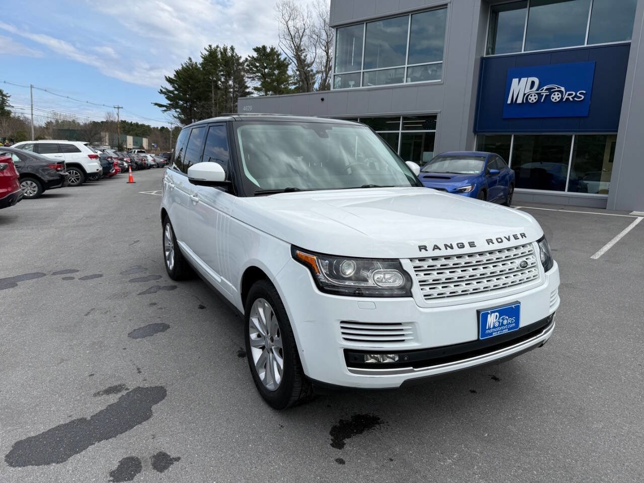 Used 2015 Land Rover Range Rover HSE AWD/4WD image 4