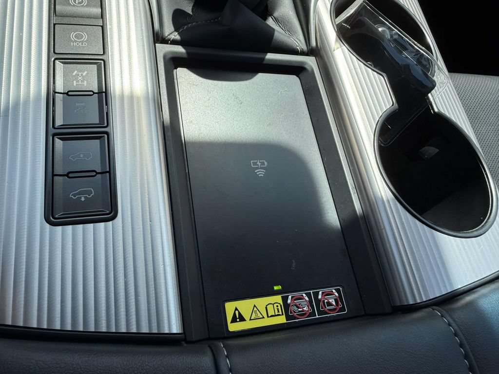 Used 2024 Lexus LX 600 F Sport AWD/4WD image 26