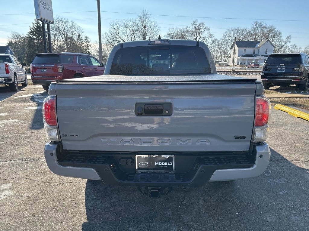 Used 2021 Toyota Tacoma TRD Off-Road w/ Technology Package image 4