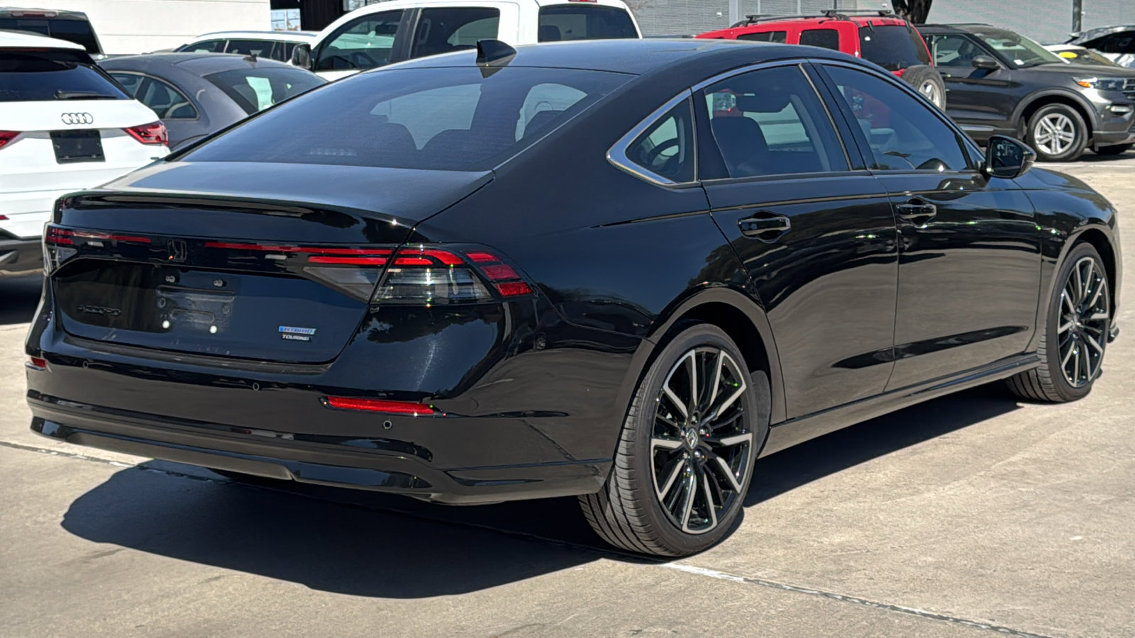 Used 2025 Honda Accord Touring image 7