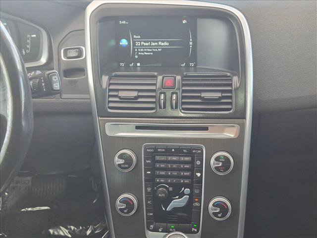 Used 2015 Volvo XC60 T6 image 14