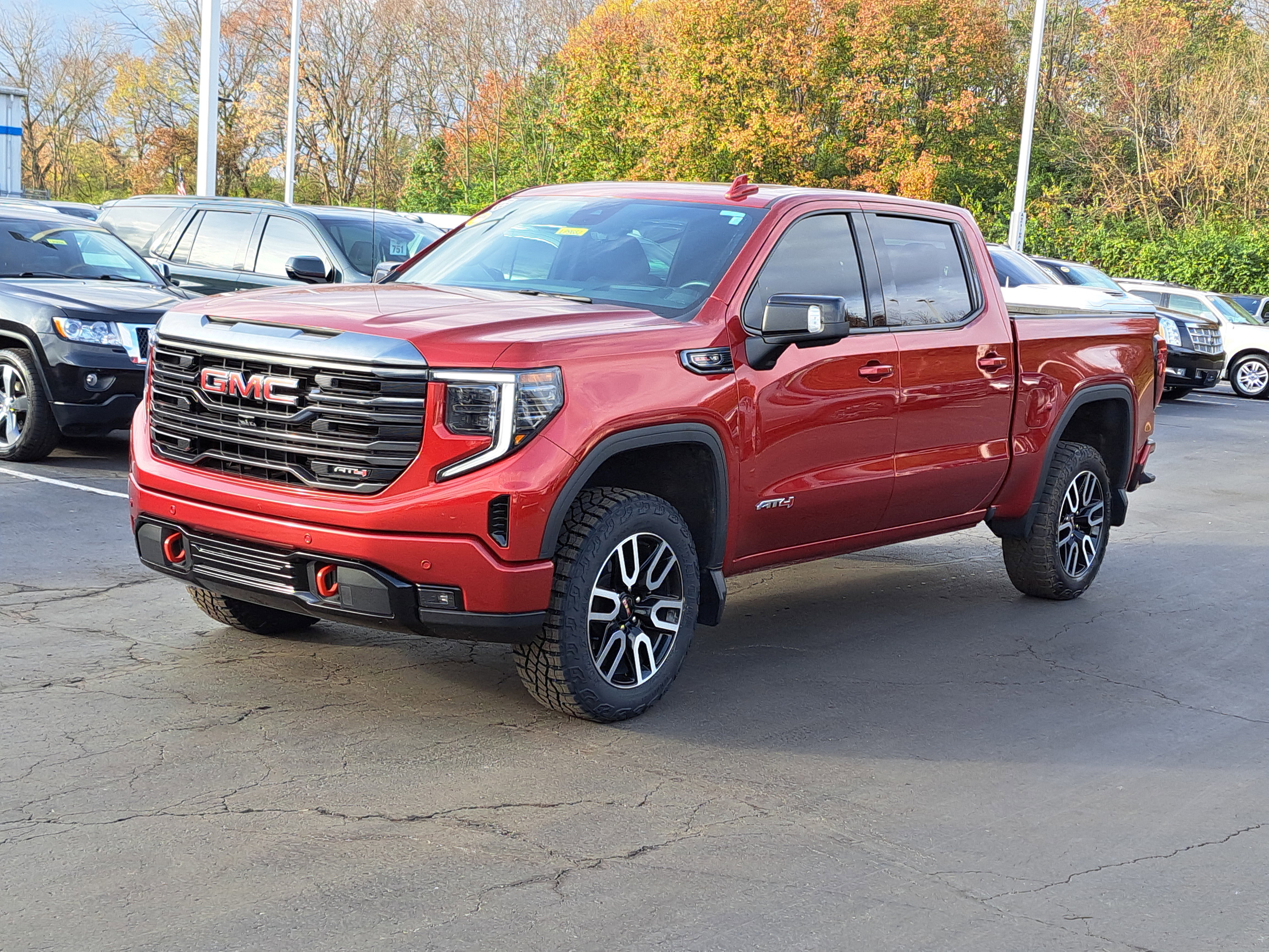 Certified 2023 GMC Sierra 1500 AT4 w/ Technology Package image 2
