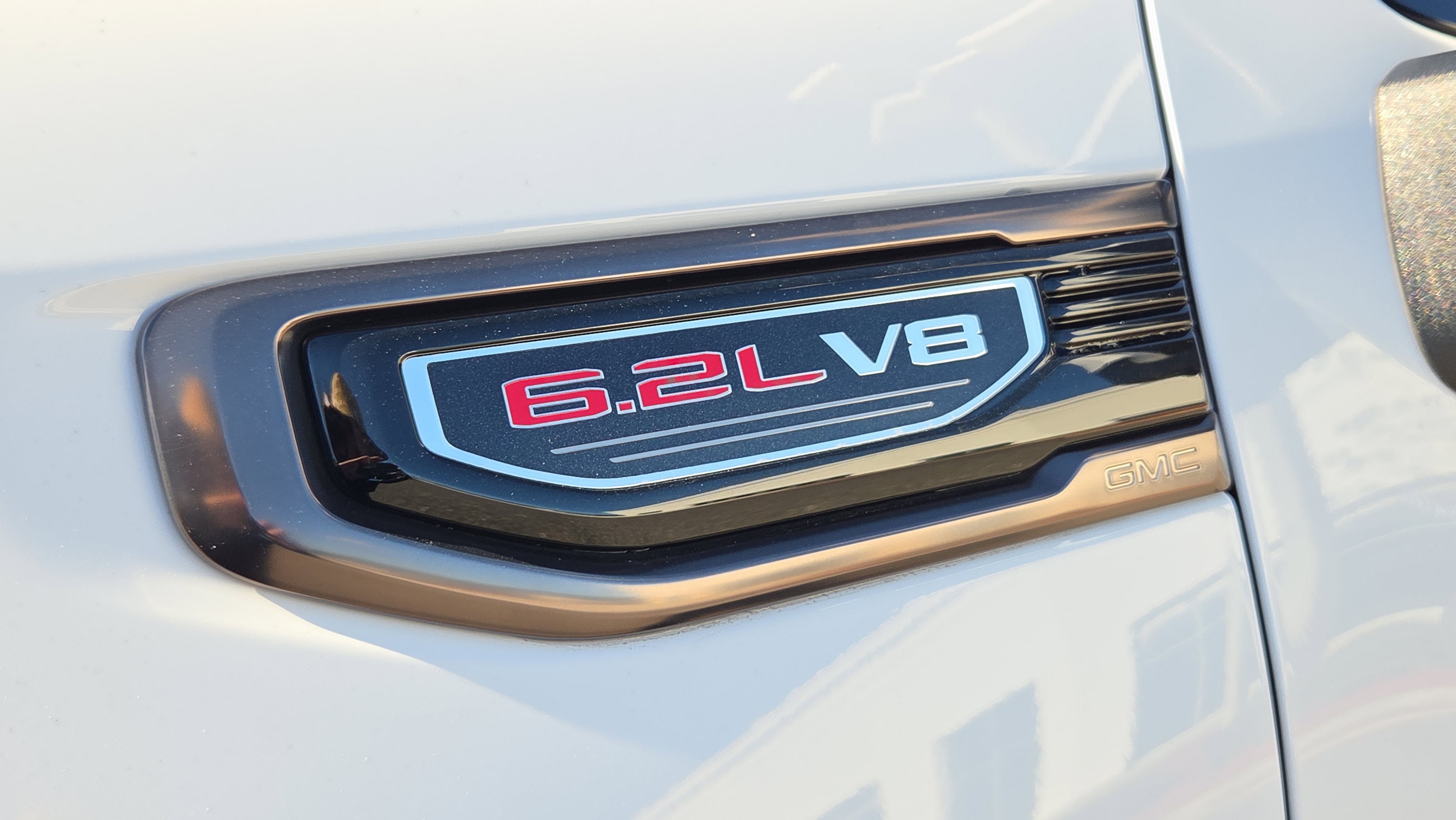 Used 2022 GMC Sierra 1500 AT4X image 30