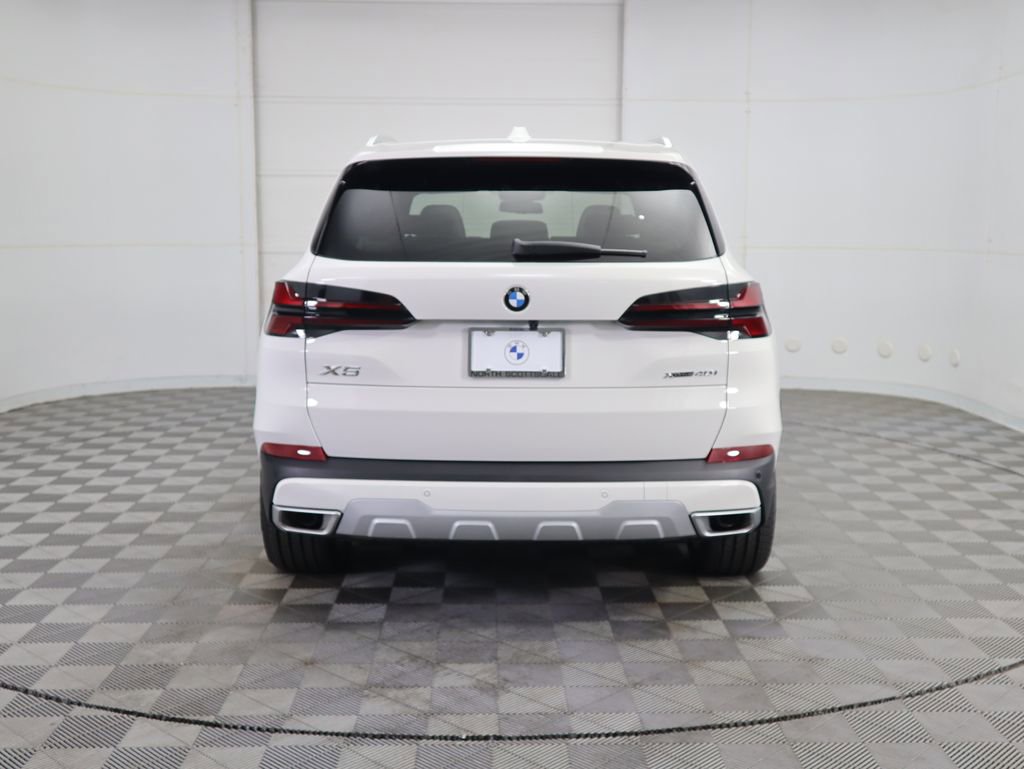 New 2026 BMW X5 xDrive40i w/ Premium Package image 6