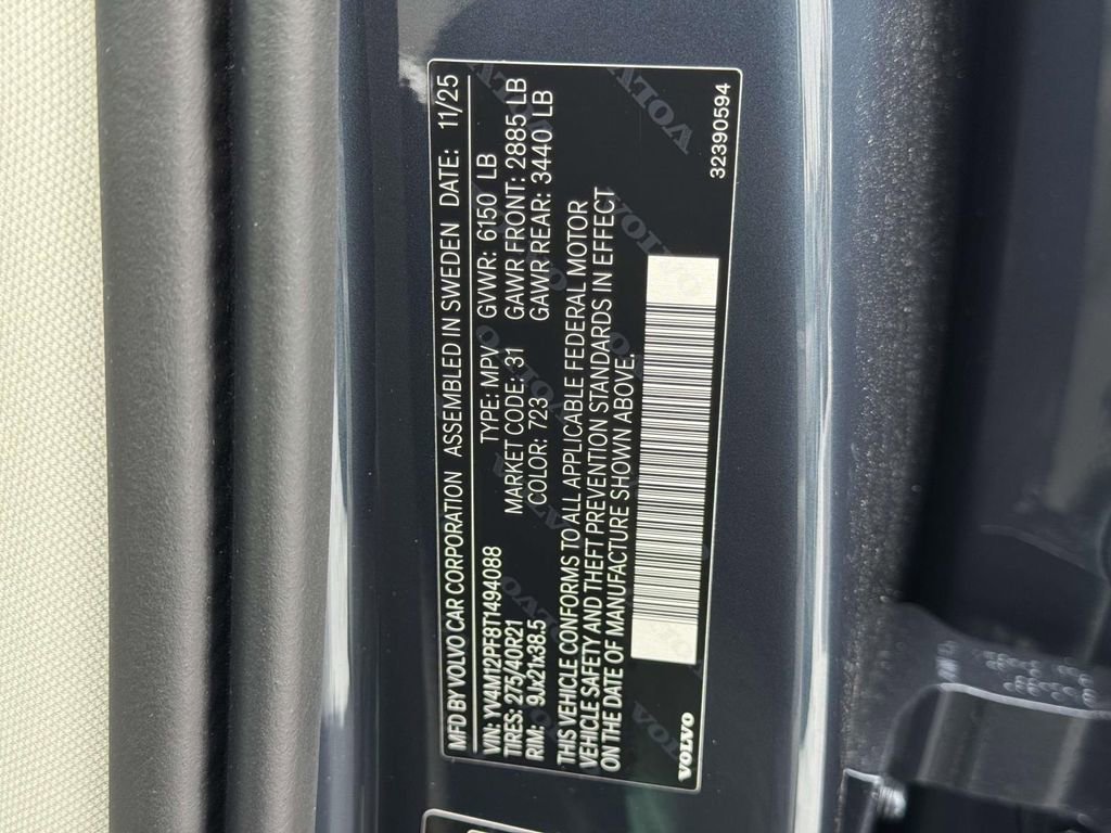 New 2026 Volvo XC90 B5 Ultra w/ Protection Package Premier image 26