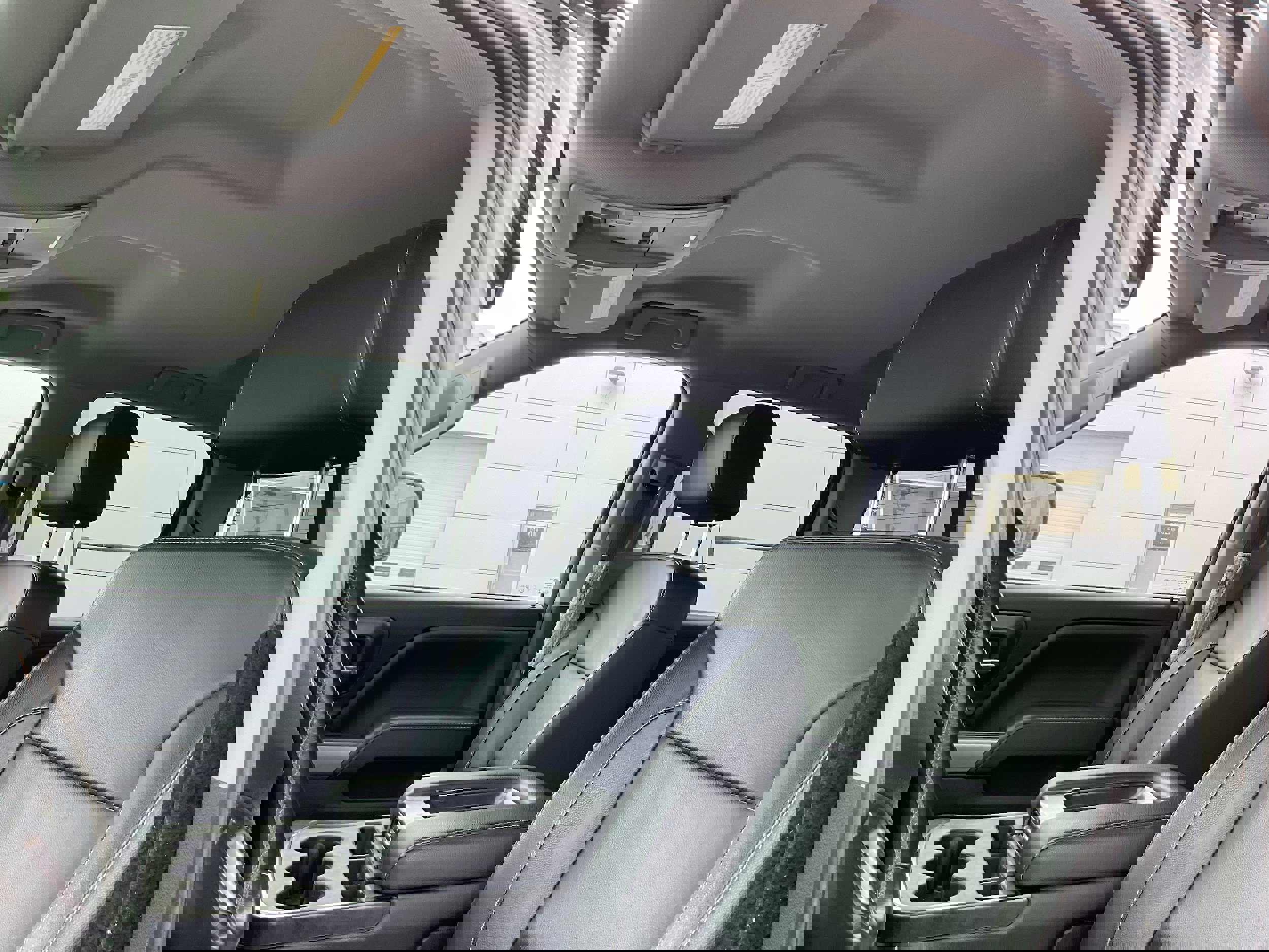 Used 2018 Chevrolet Silverado 1500 LTZ Z71 image 8