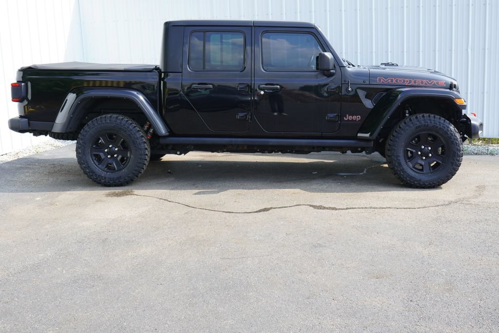 Used 2022 Jeep Gladiator Mojave w/ LED Lighting Group AWD/4WD image 2