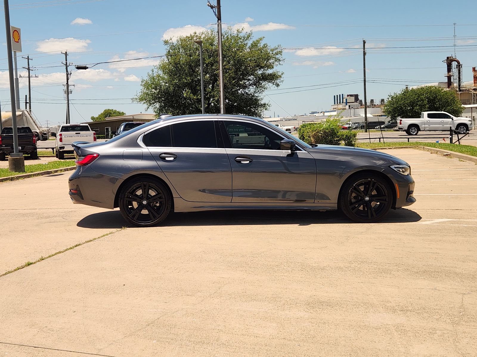 Used 2021 BMW 330i xDrive Sedan AWD/4WD image 7