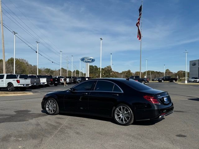 Used 2019 Mercedes-Benz S 560 4MATIC Sedan image 4