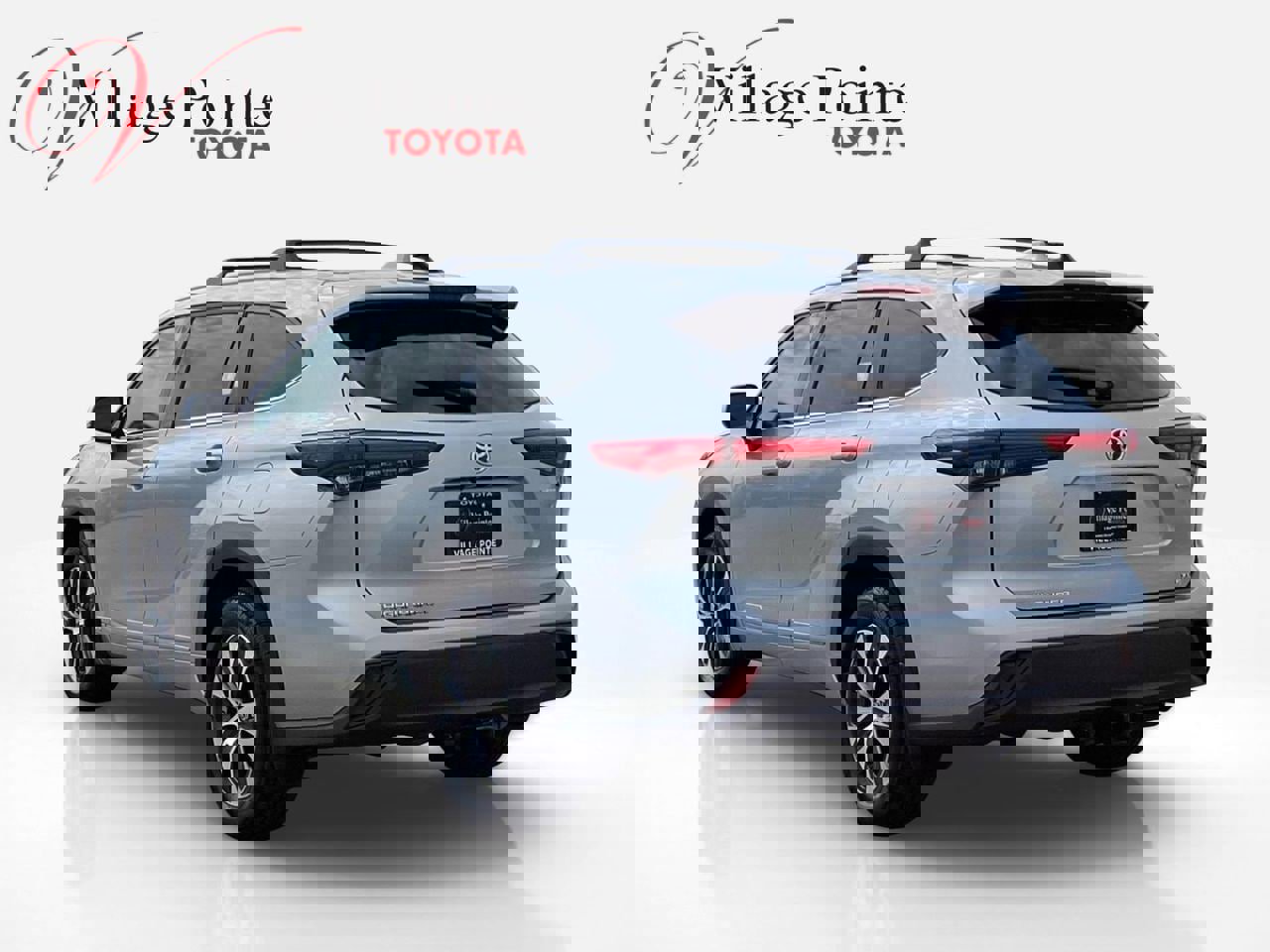 Used 2022 Toyota Highlander XLE image 4