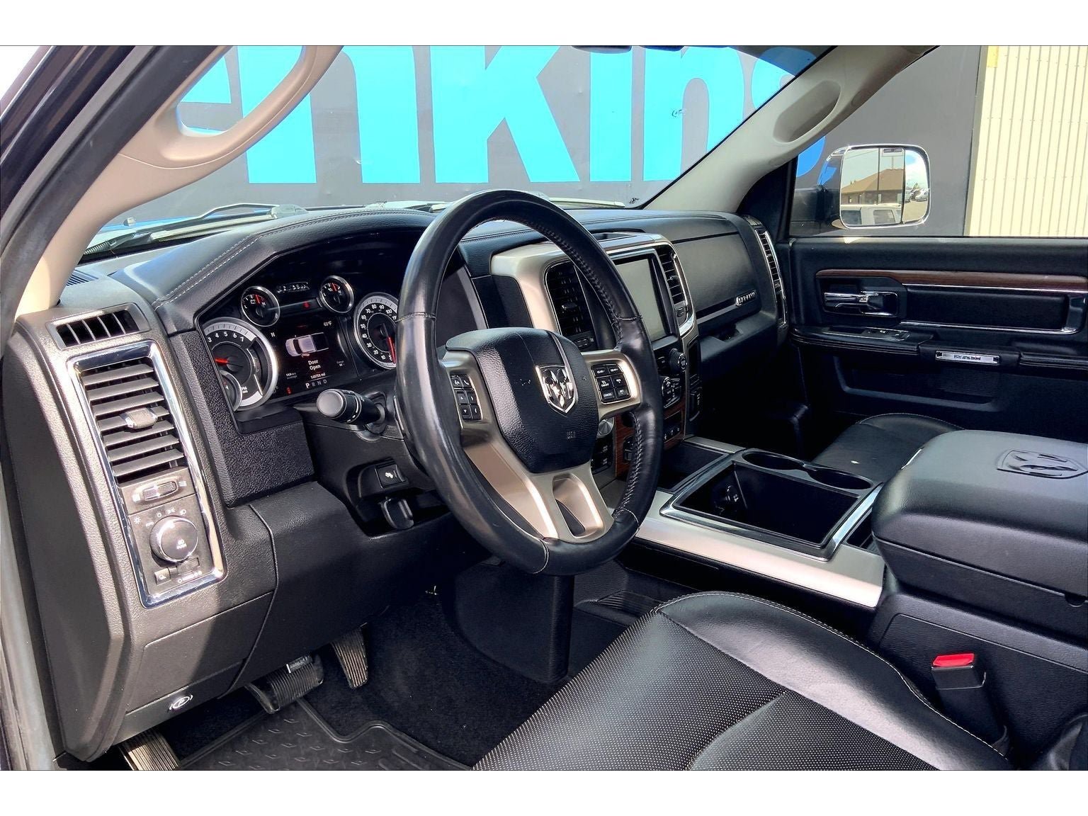Used 2013 RAM 1500 Laramie w/ Convenience Group AWD/4WD image 15