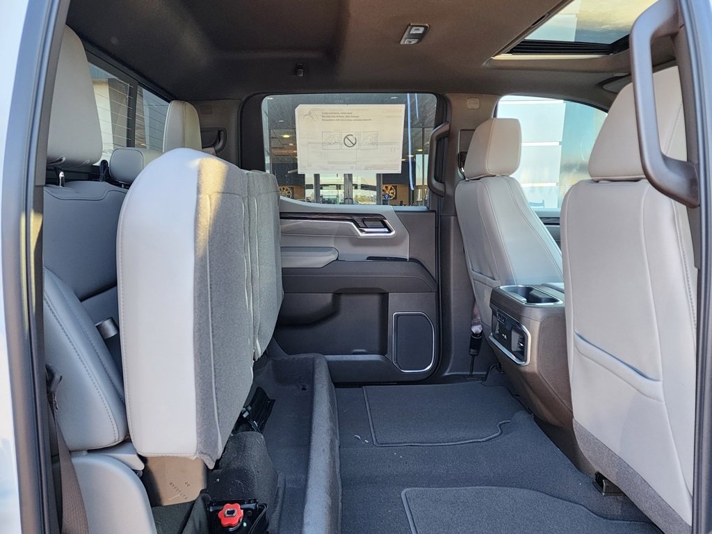 New 2026 GMC Sierra 1500 SLT w/ SLT Premium Plus Package image 46